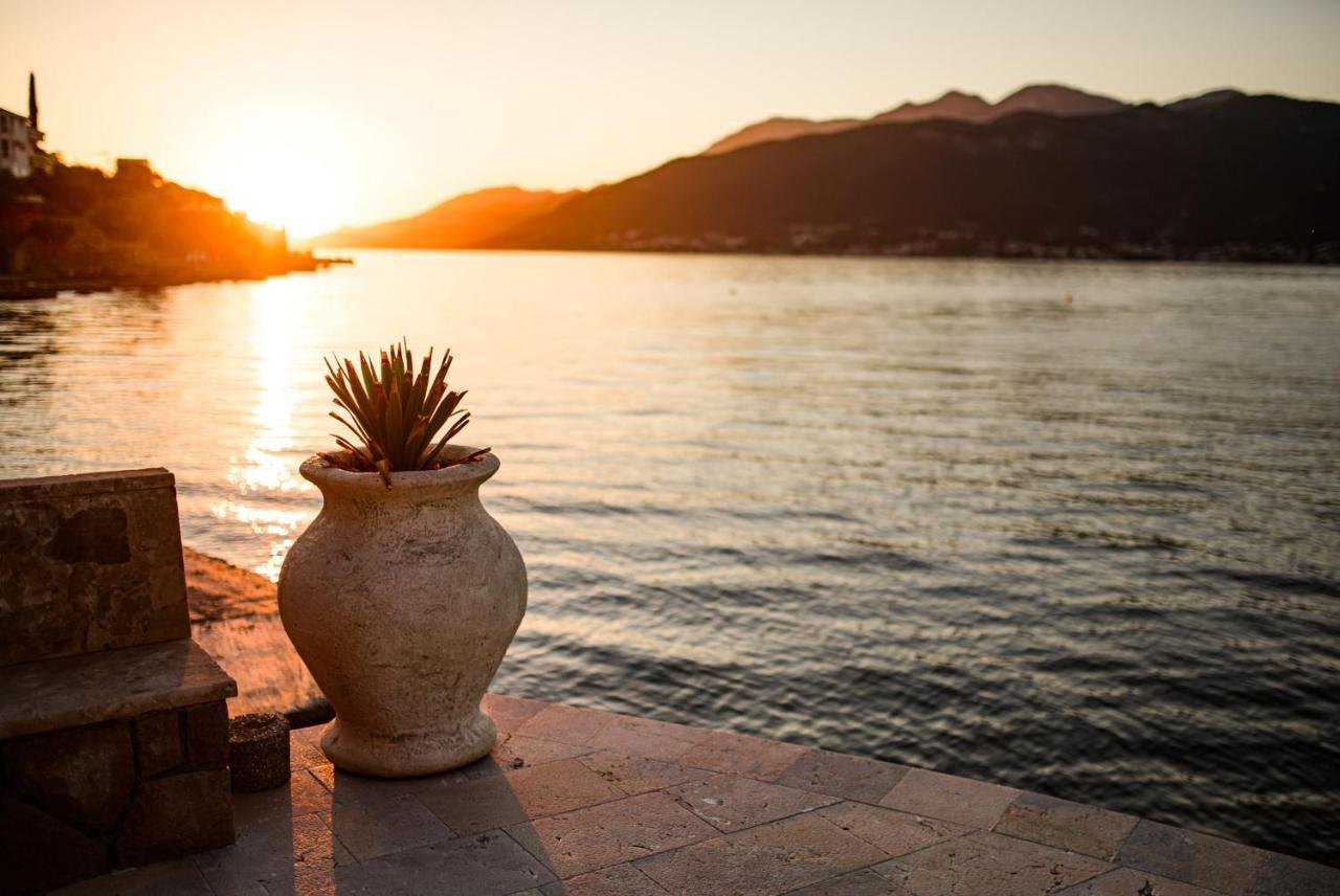 Apartments Ponta Krasici Tivat Ngoại thất bức ảnh