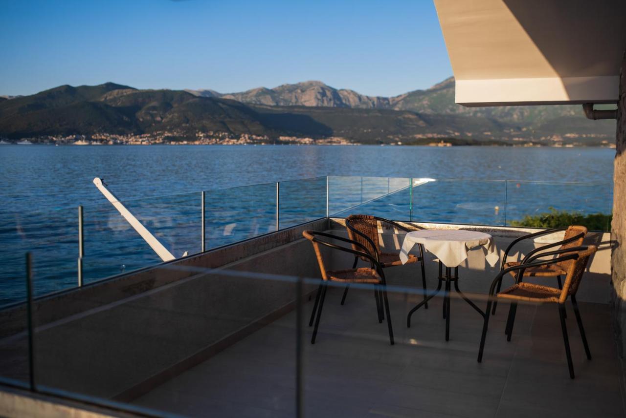 Apartments Ponta Krasici Tivat Ngoại thất bức ảnh