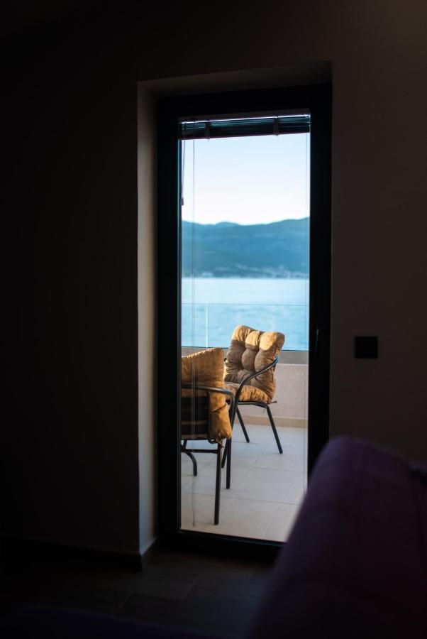 Apartments Ponta Krasici Tivat Ngoại thất bức ảnh