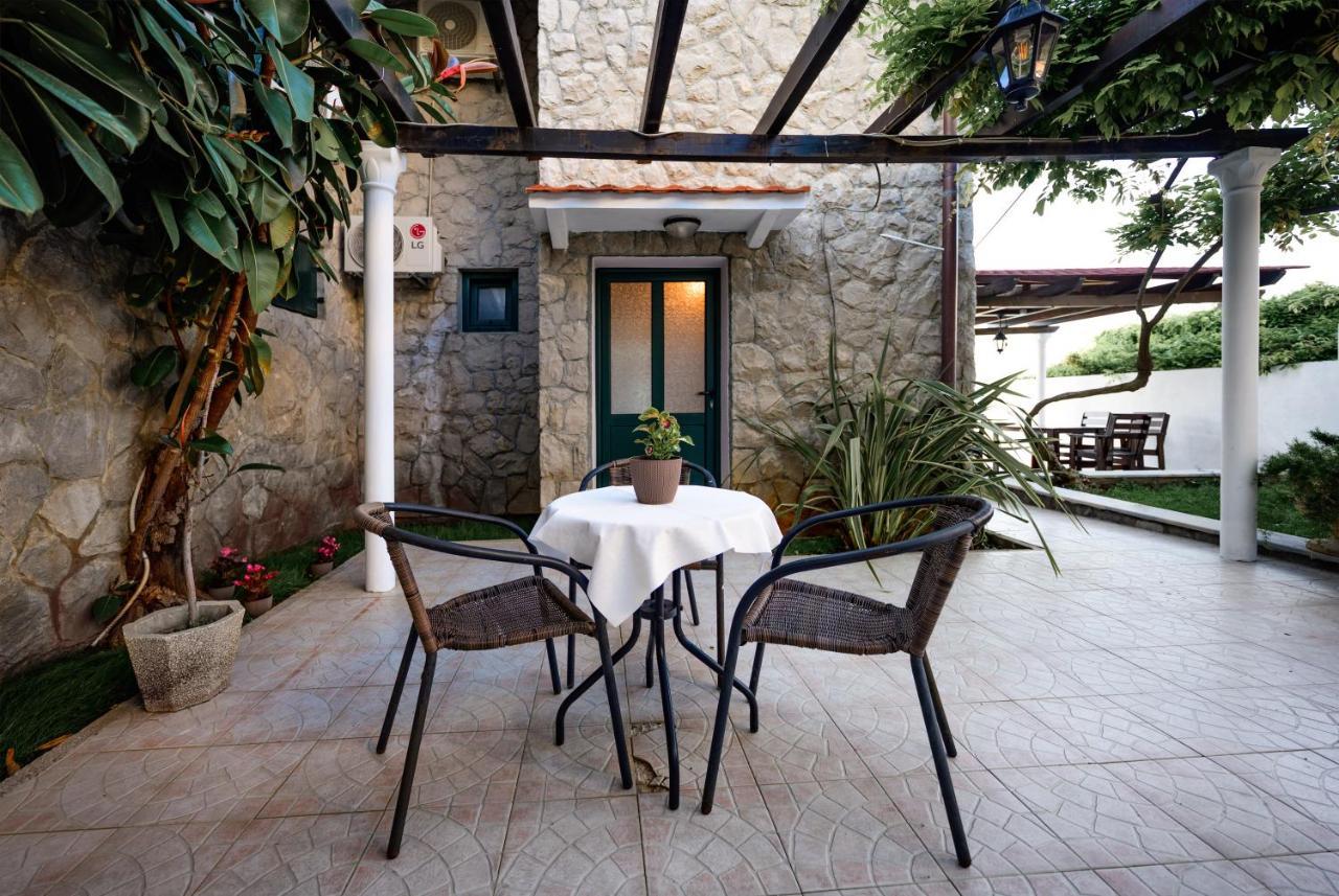 Apartments Ponta Krasici Tivat Ngoại thất bức ảnh