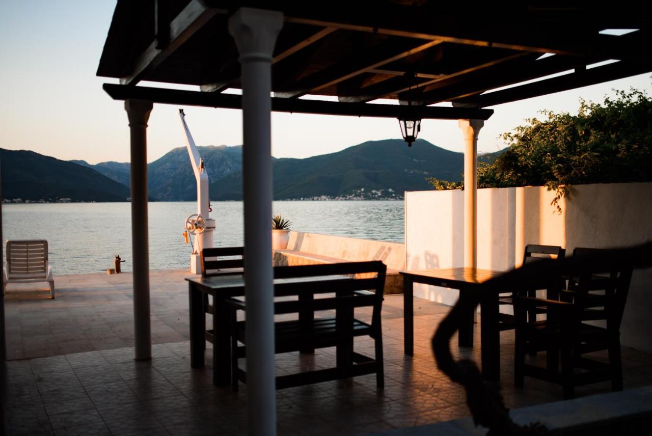 Apartments Ponta Krasici Tivat Ngoại thất bức ảnh