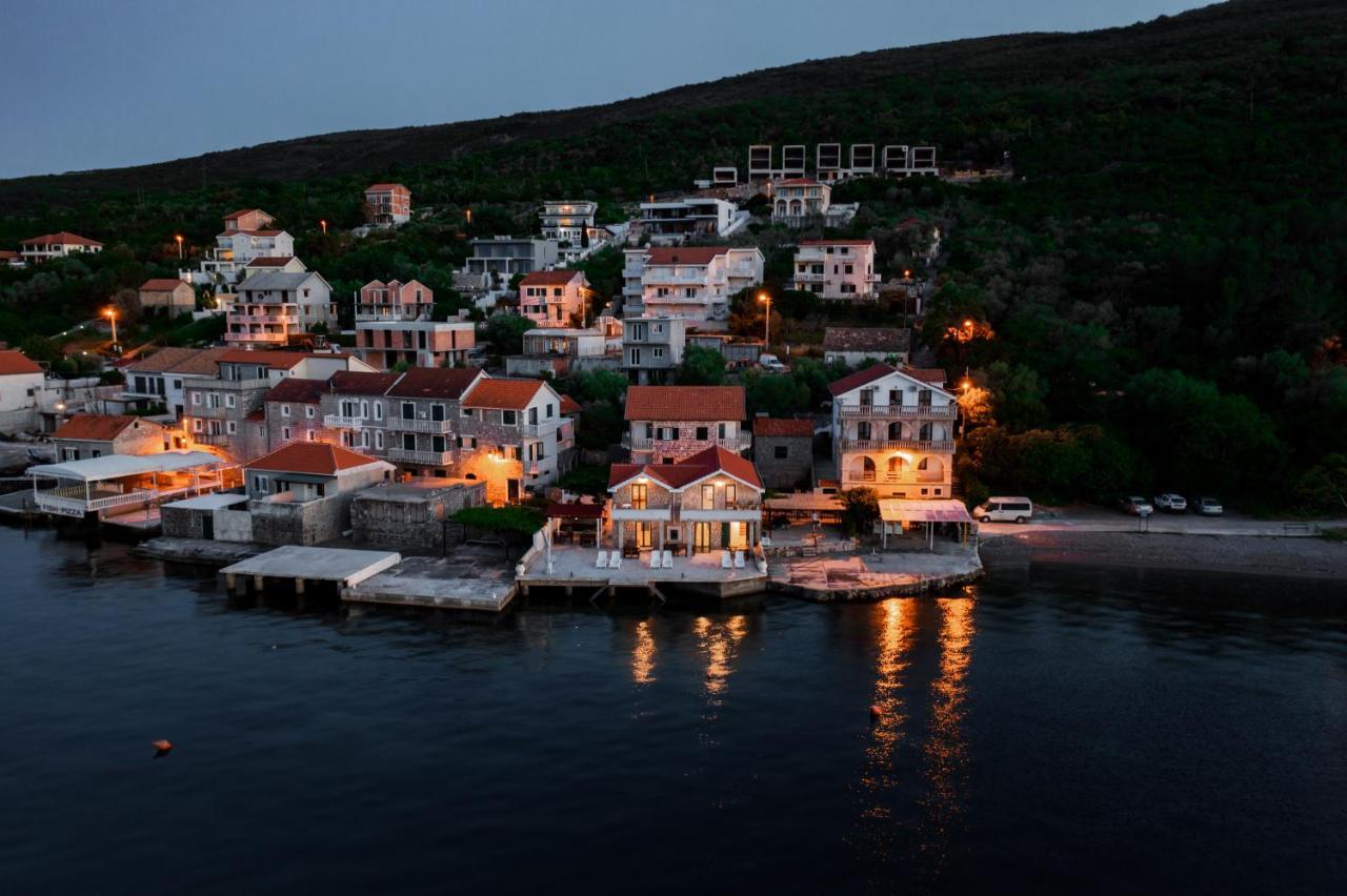 Apartments Ponta Krasici Tivat Ngoại thất bức ảnh